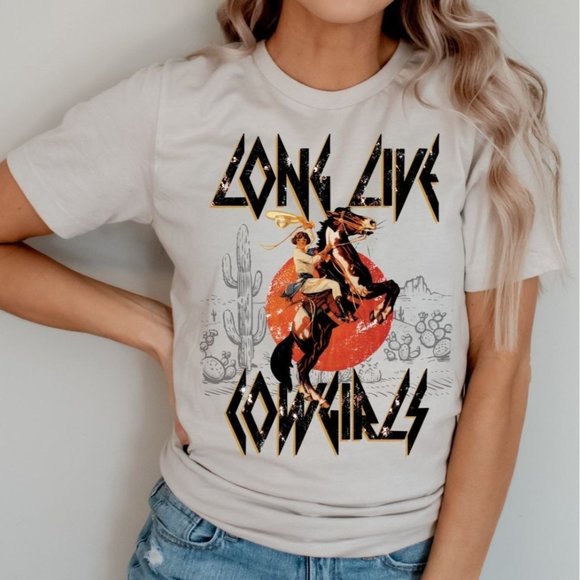 Whiskey Kiss Tops - LONG LIVE COWGIRLS Handmade Graphic Tee